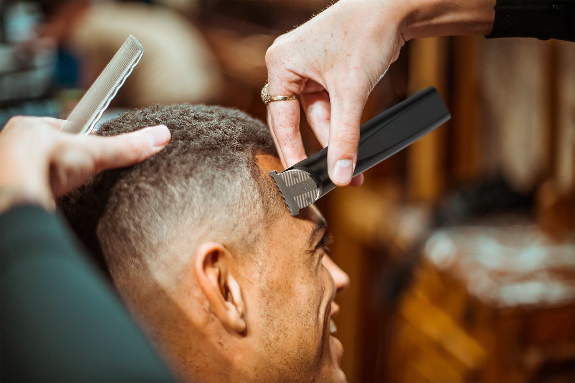 WAHL T-Cut Cordless Trimmer - Image 5
